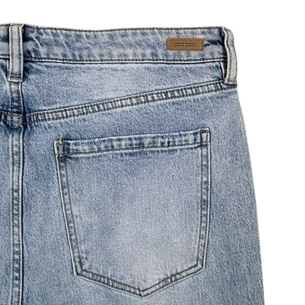 Liverpool Los Angeles Hannah Flare Jeans Light Wash Raw Hem Side Slit Size 10/30